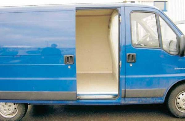 Half-open door retainer for vans from 2006