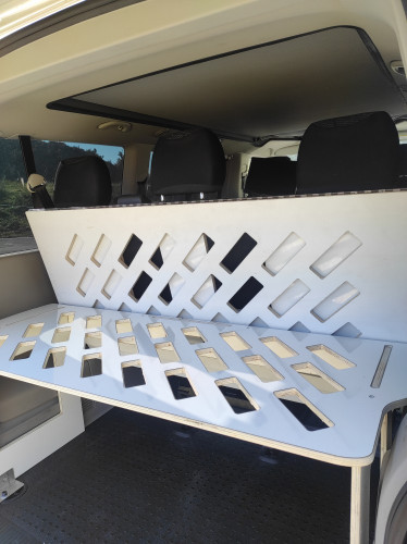 Mueble cama VW T5 / T6 Transporter - Caravelle (Sin colchón)