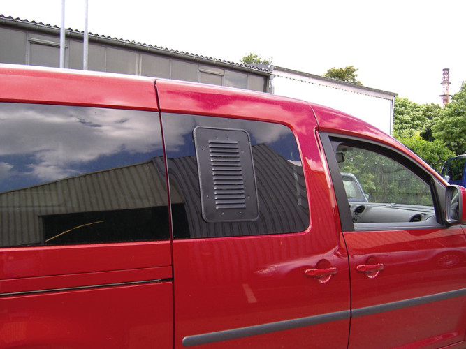 VW Caddy Airvent Lüftungsgitter für Schiebefenster, links