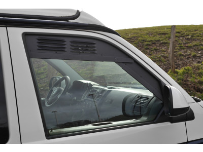 Airvent VW T5 cabin right window