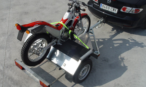 Remorque pour moto / de charge