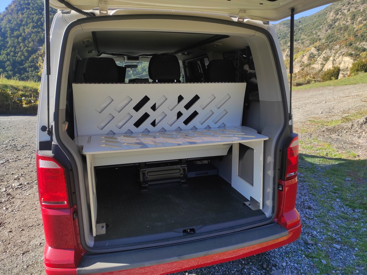 Mueble cama VW T5 / T6 Transporter Caravelle (Sin colchón