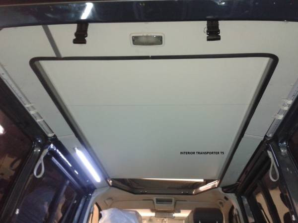 REIMO Easy Fit Volkswagen T5/T6/T6.1 pop-up roof, short wheelbase