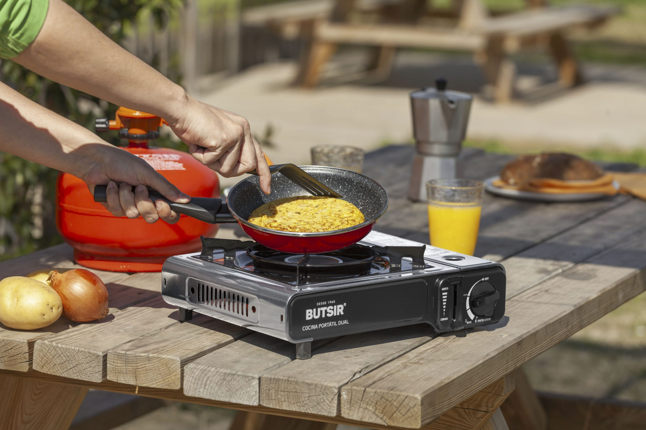 Portable gas cooker MS-2000 Butsir dual