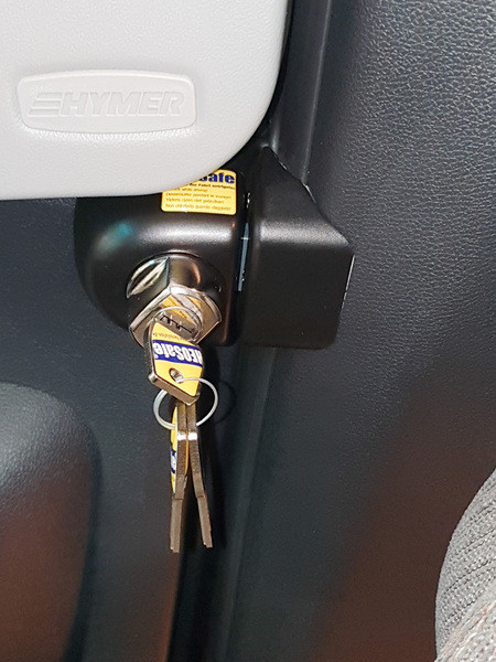 Cierres HEOSAFE para cabina Mercedes Sprinter (2018-...)