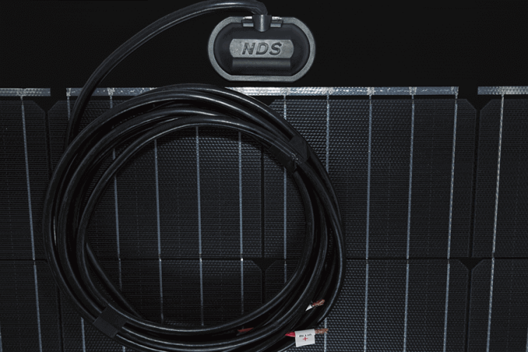 NDS LIGHT SOLAR Semi-flexible solar kit 160W - VICTRON MPPT controller