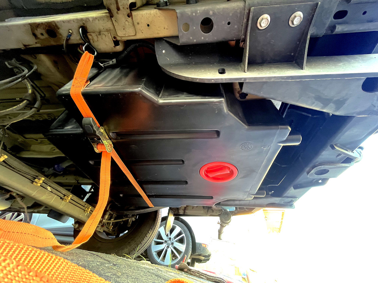 Depósito aguas grises Ford Transit V363 90L
