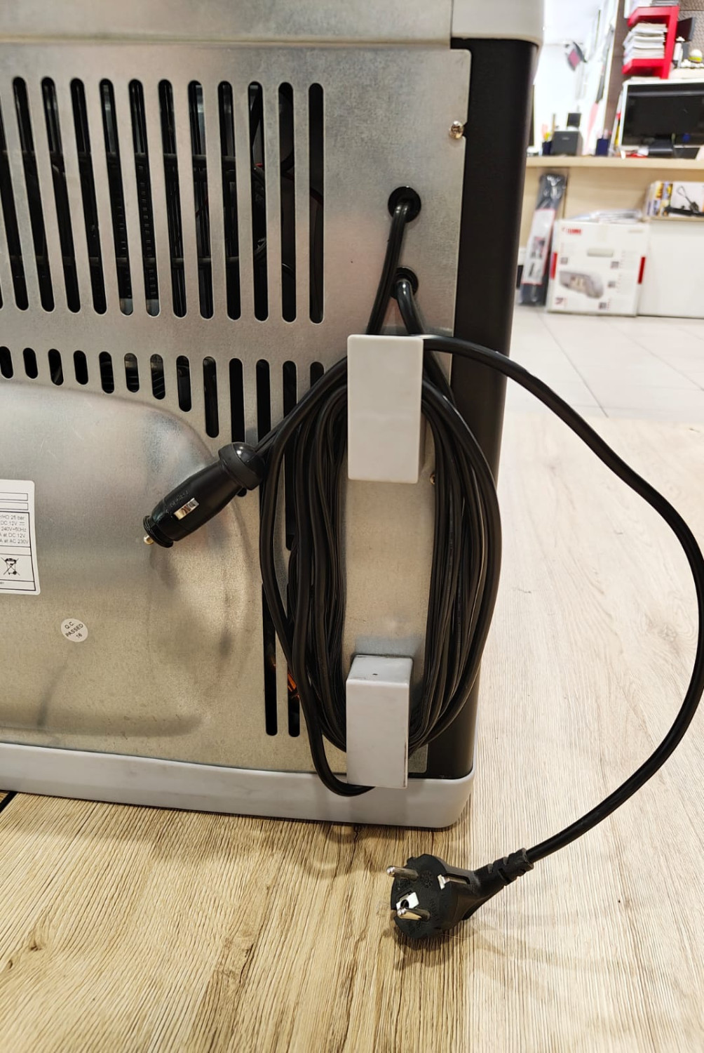 DOMETIC CK40 Hybrid Refrigerator B-STOCK