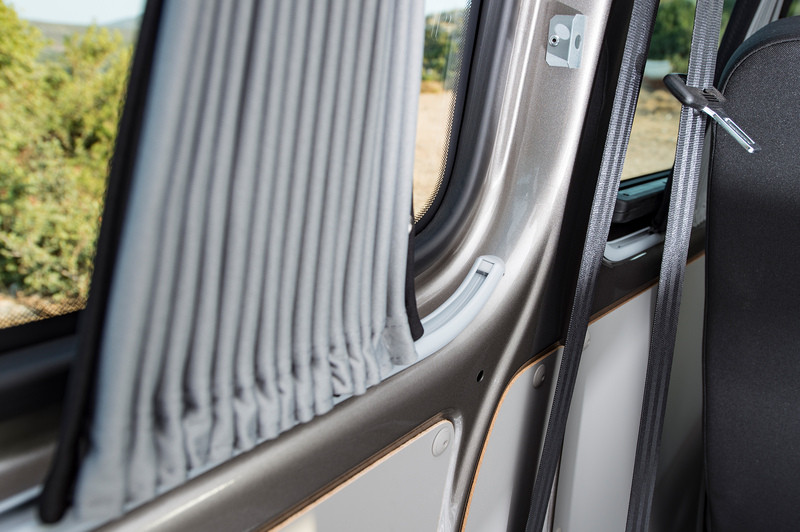 Cortinas CARBEST para Ford V710