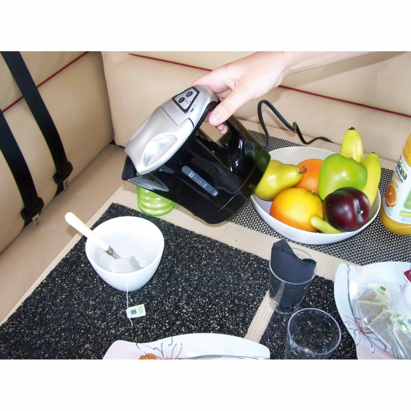 INCASA 12V Kettle Andorra Campers