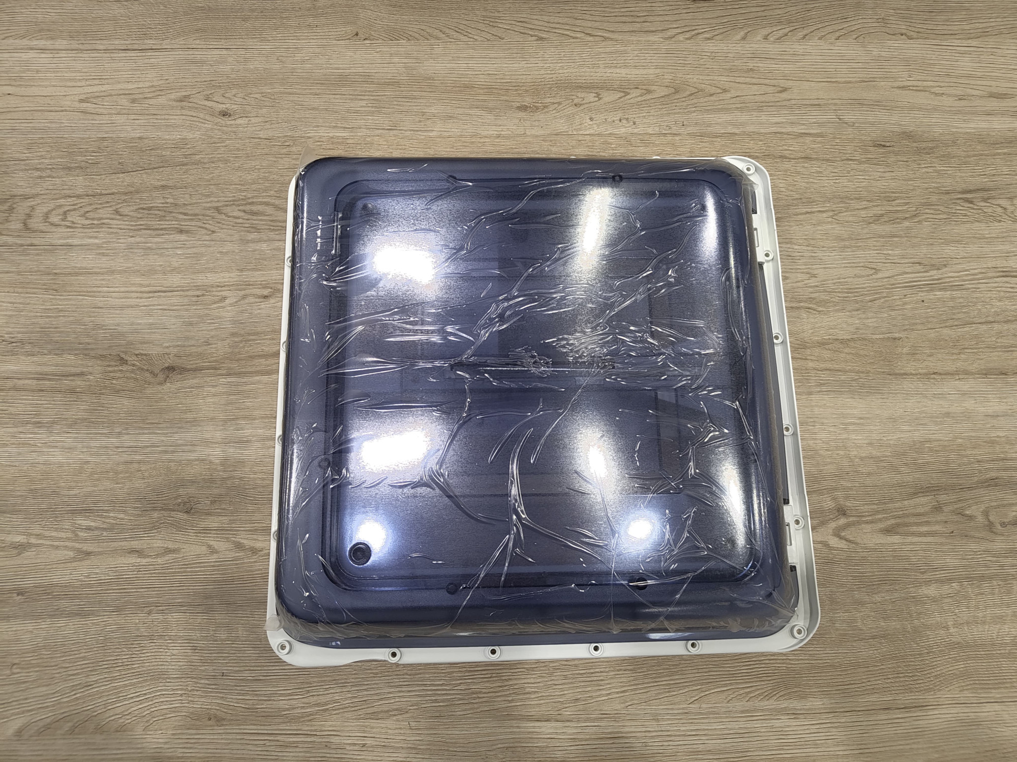 Claraboia 40x40 FIAMMA Vent (cristall) B-STOCK