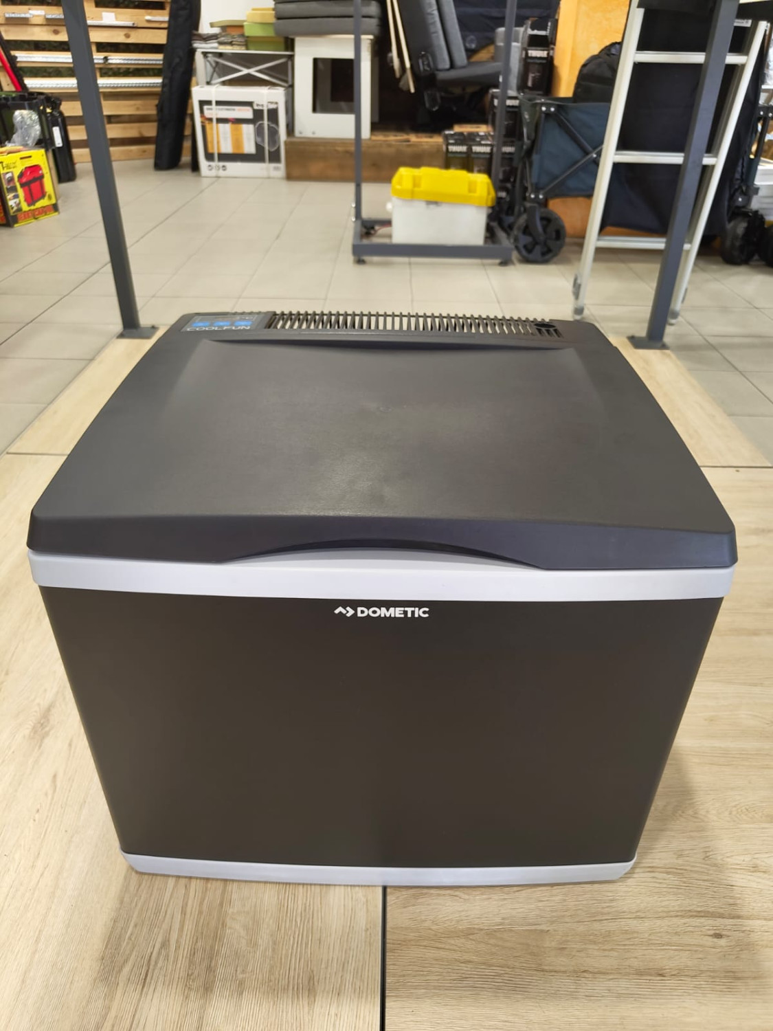 DOMETIC CK40 Hybrid Refrigerator B-STOCK