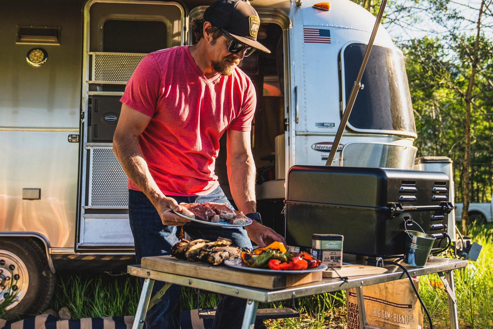 Barbacoa portátil de pellets TRAEGER RANGER