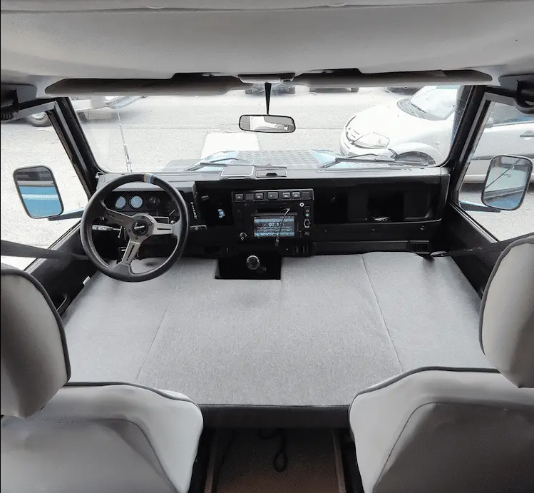 Llit davanter per a Land Rover Defender (1986-2016)