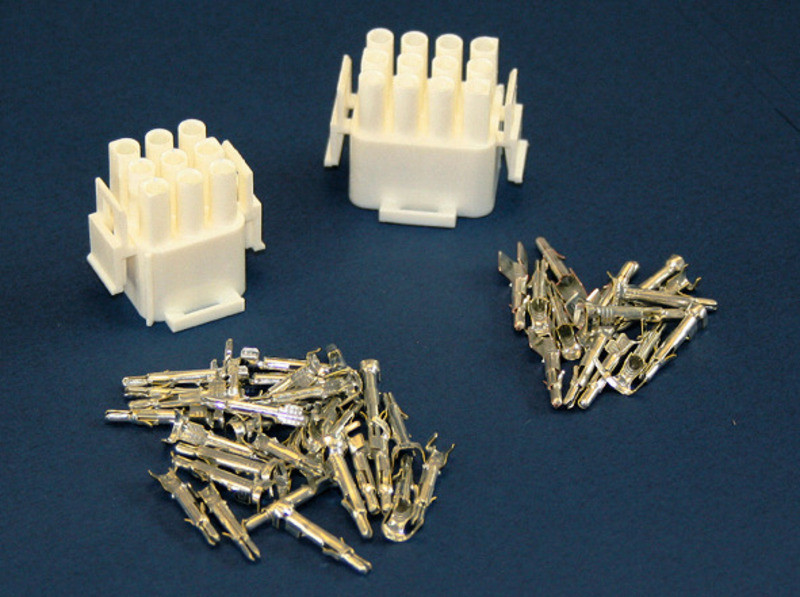 Connecteurs 6 et 9 voies pour Elektrobloc Lippert