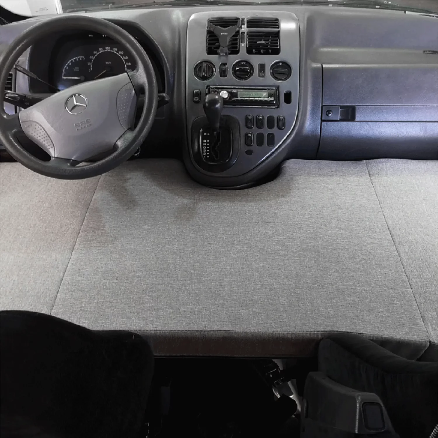 Lit avant MB Vito W638 (1996-2003)