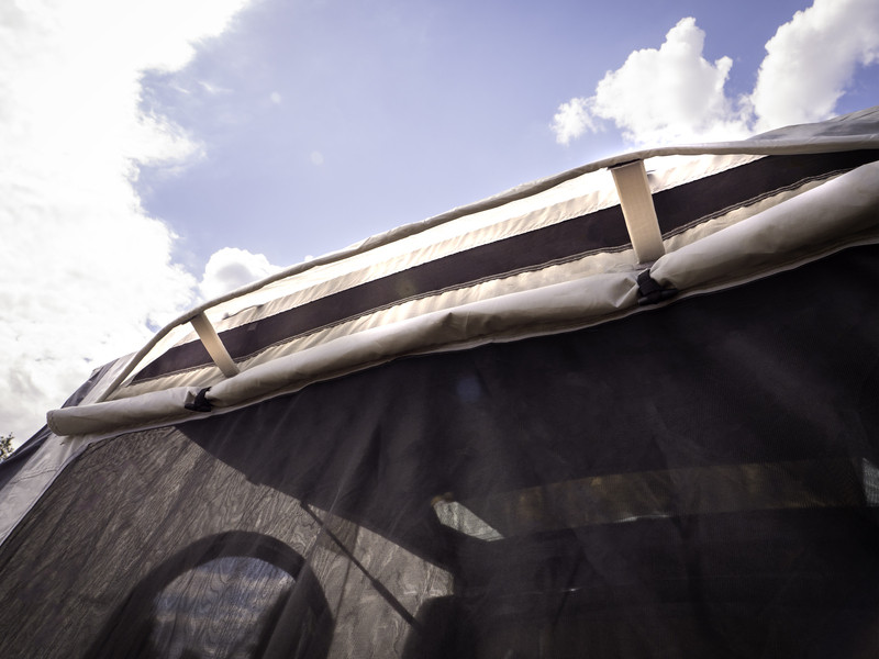 REIMO Trapez Premium tailgate awning for Trafic and Spacetourer