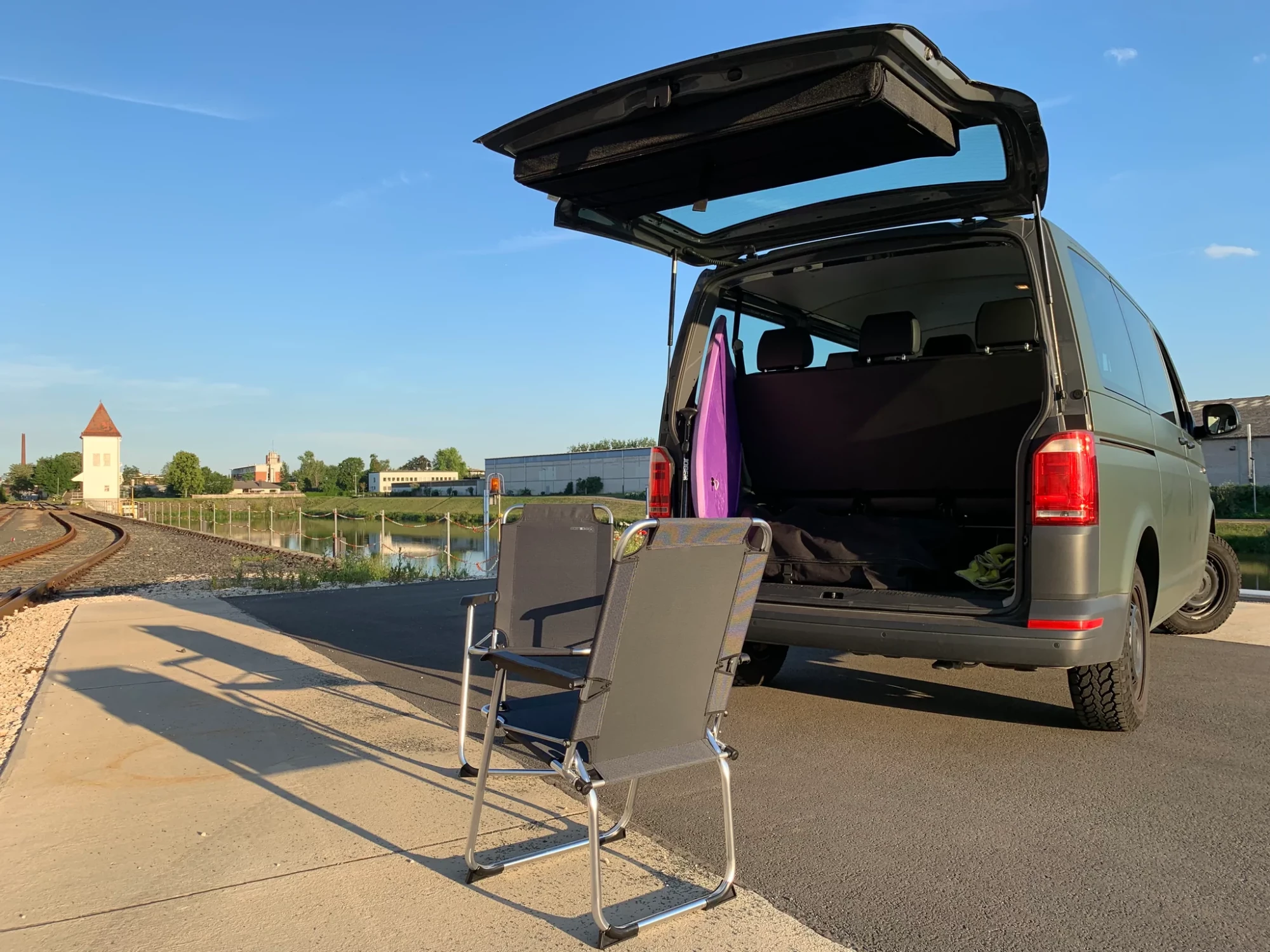 BUSBOXX Chair organizer with 2 chairs T5/T6/T6.1